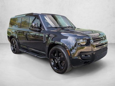 2024 Land Rover Defender 130 P400 X-Dynamic SE