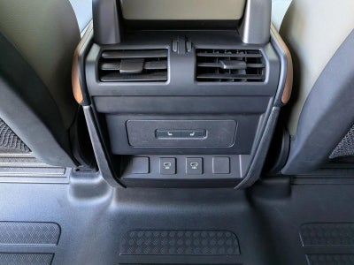 2024 Land Rover Defender 110 P300 S