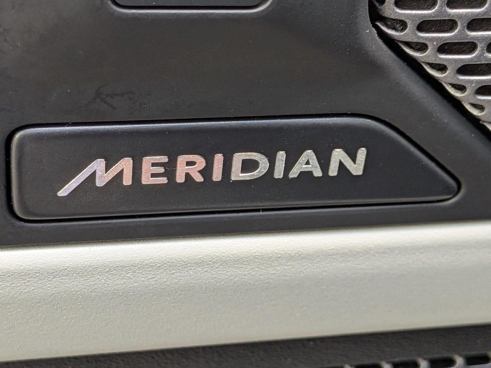 2024 Land Rover Defender 110 P300 S