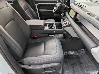 2024 Land Rover Defender 110 P300 S