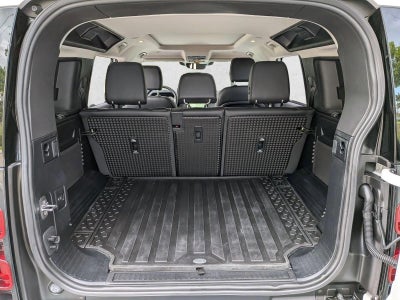 2024 Land Rover Defender 110 P300 S