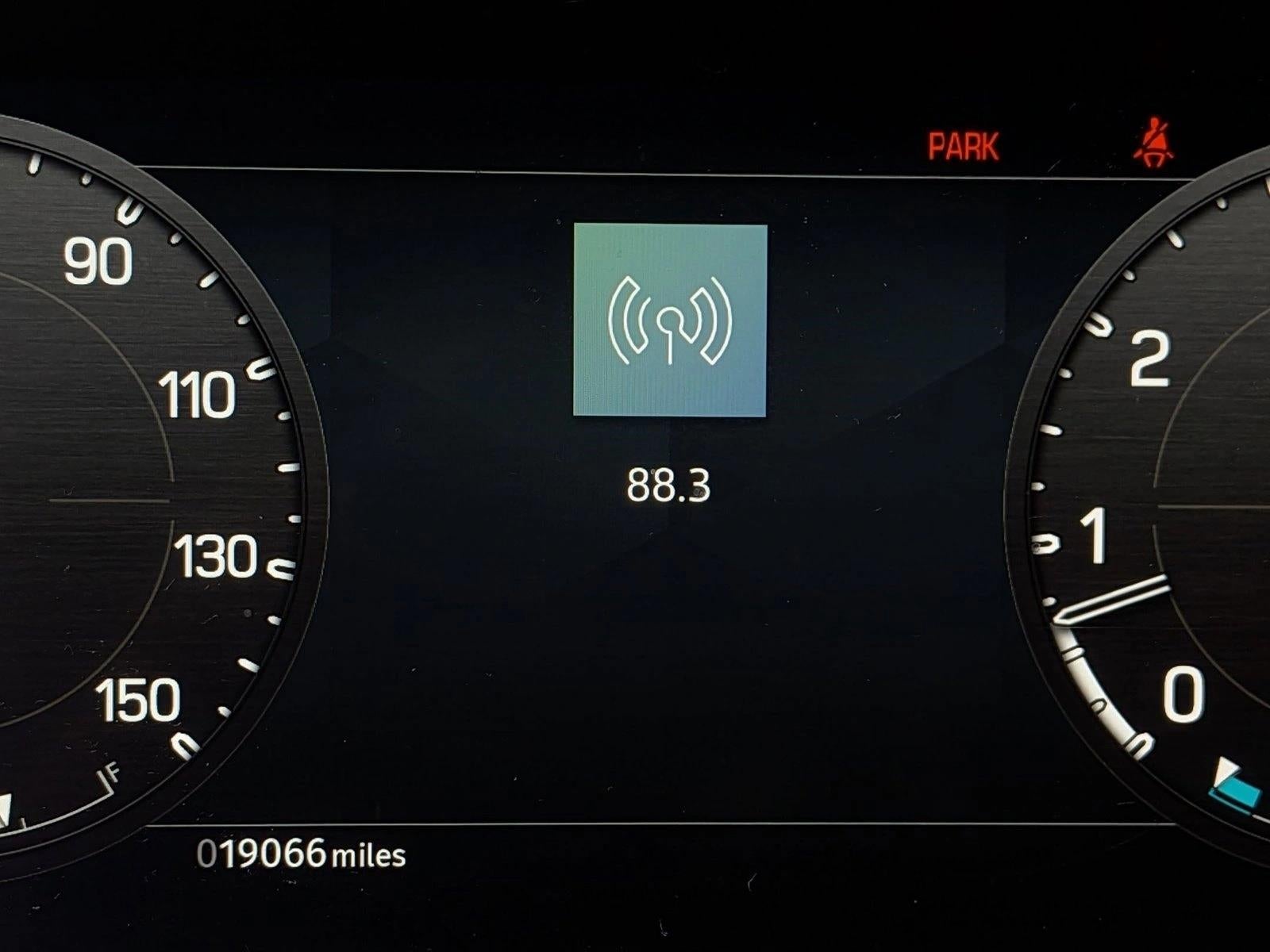 2024 Land Rover Defender 110 P300 S