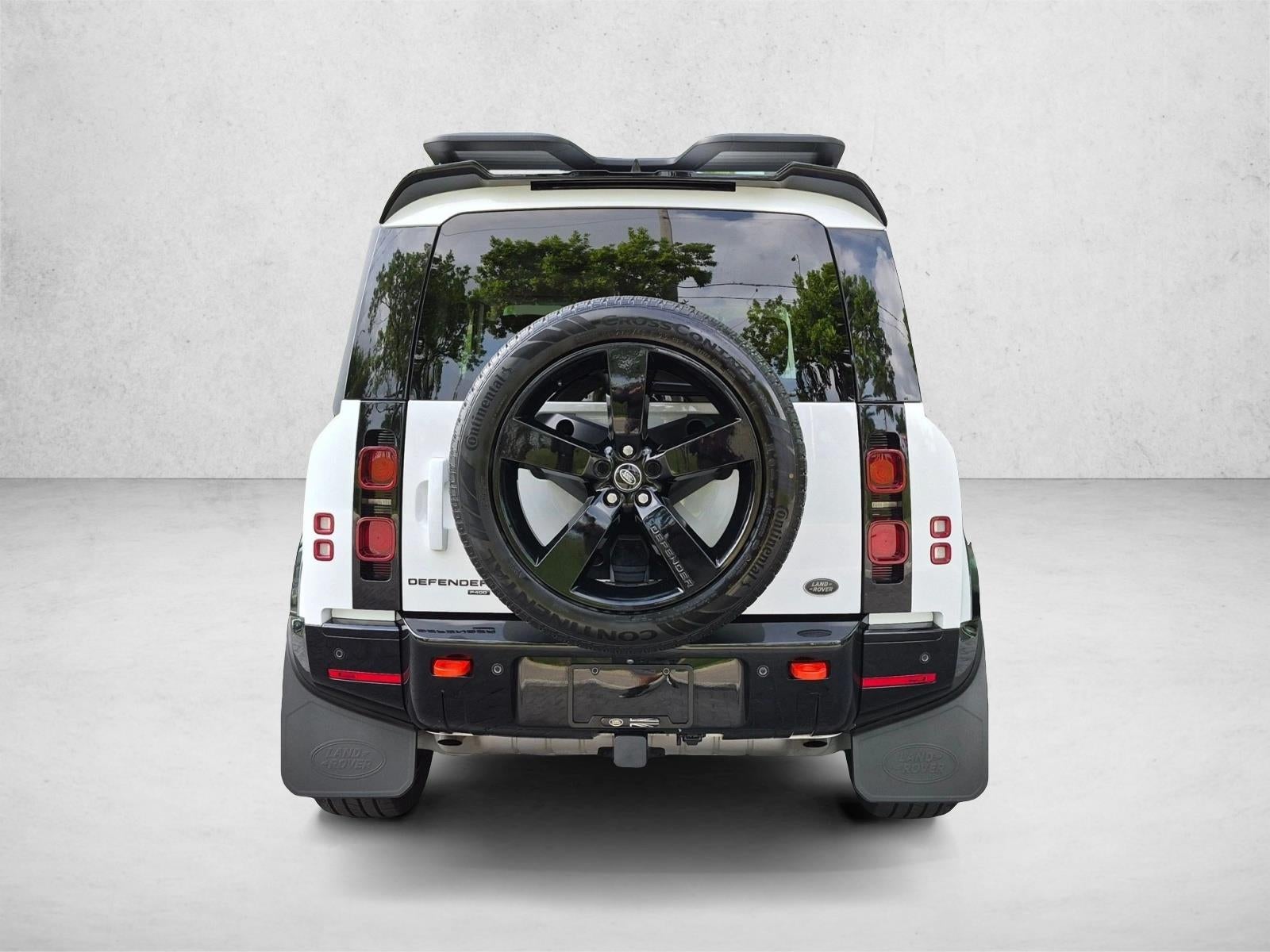 2023 Land Rover Defender 90 SE AWD