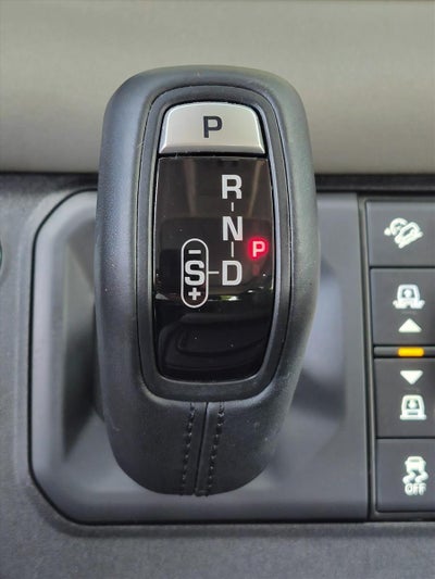 2020 Land Rover Defender 110 SE AWD