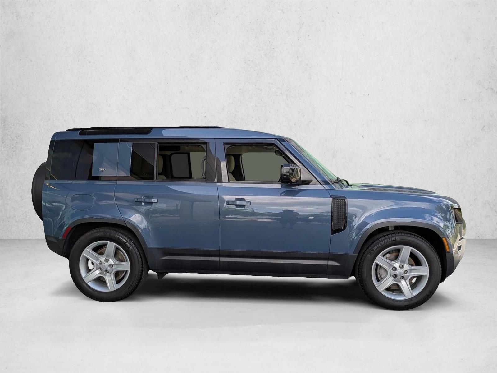 2021 Land Rover Defender 110 SE AWD