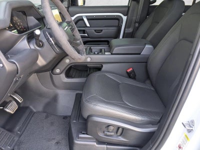 2023 Land Rover Defender 110 V8 AWD