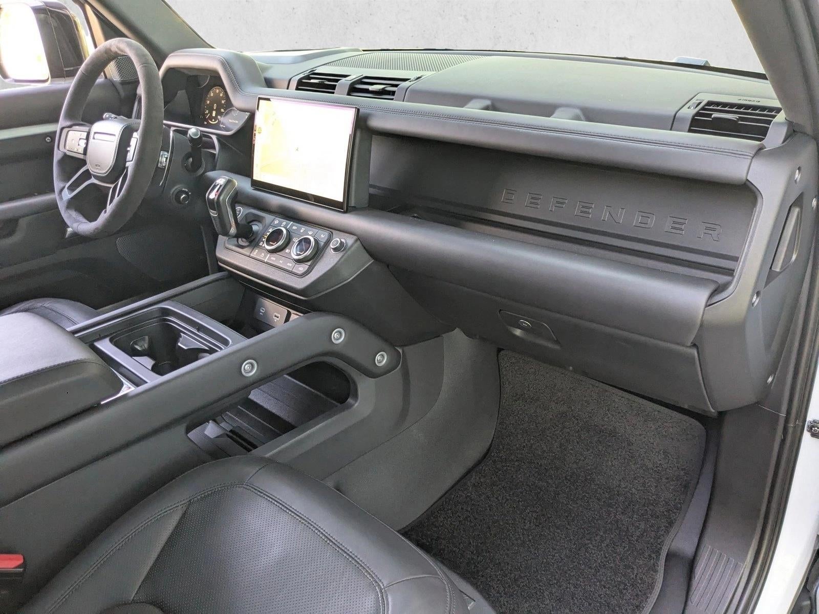 2023 Land Rover Defender 110 V8 AWD