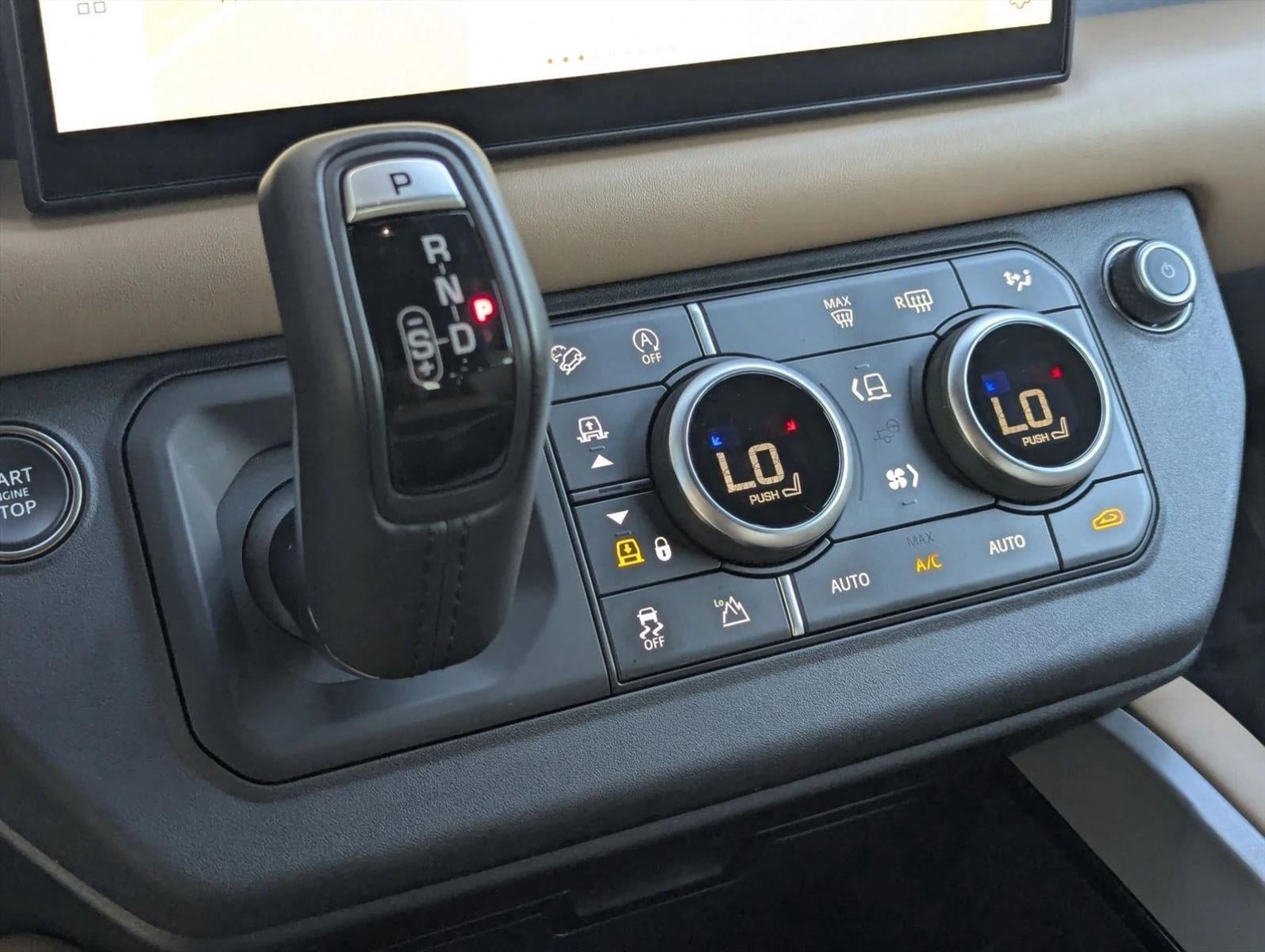 2025 Land Rover Defender 110 P400 X