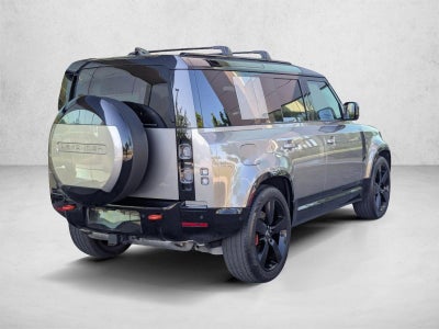 2025 Land Rover Defender 110 P400 X
