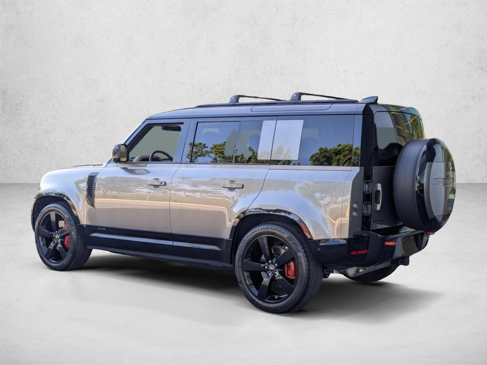 2025 Land Rover Defender 110 P400 X