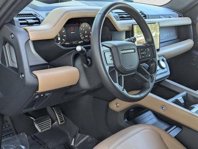 2025 Land Rover Defender 110 P400 X
