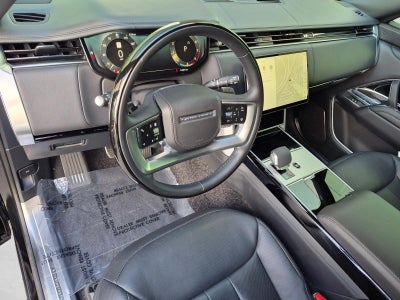 2025 Land Rover Range Rover P530 Autobiography LWB 7 Seat