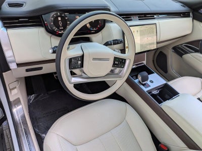 2025 Land Rover Range Rover P530 Autobiography LWB