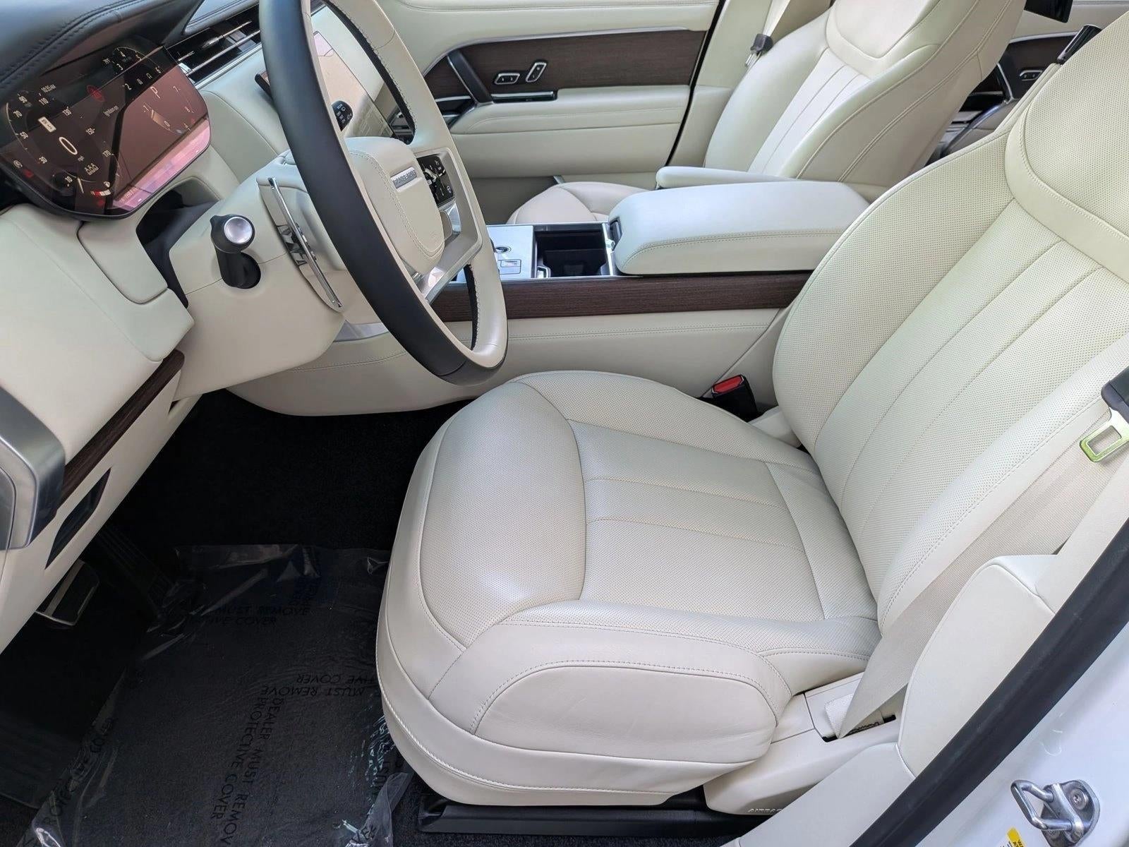 2025 Land Rover Range Rover P530 Autobiography LWB