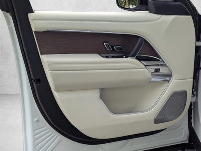 2025 Land Rover Range Rover P530 Autobiography LWB