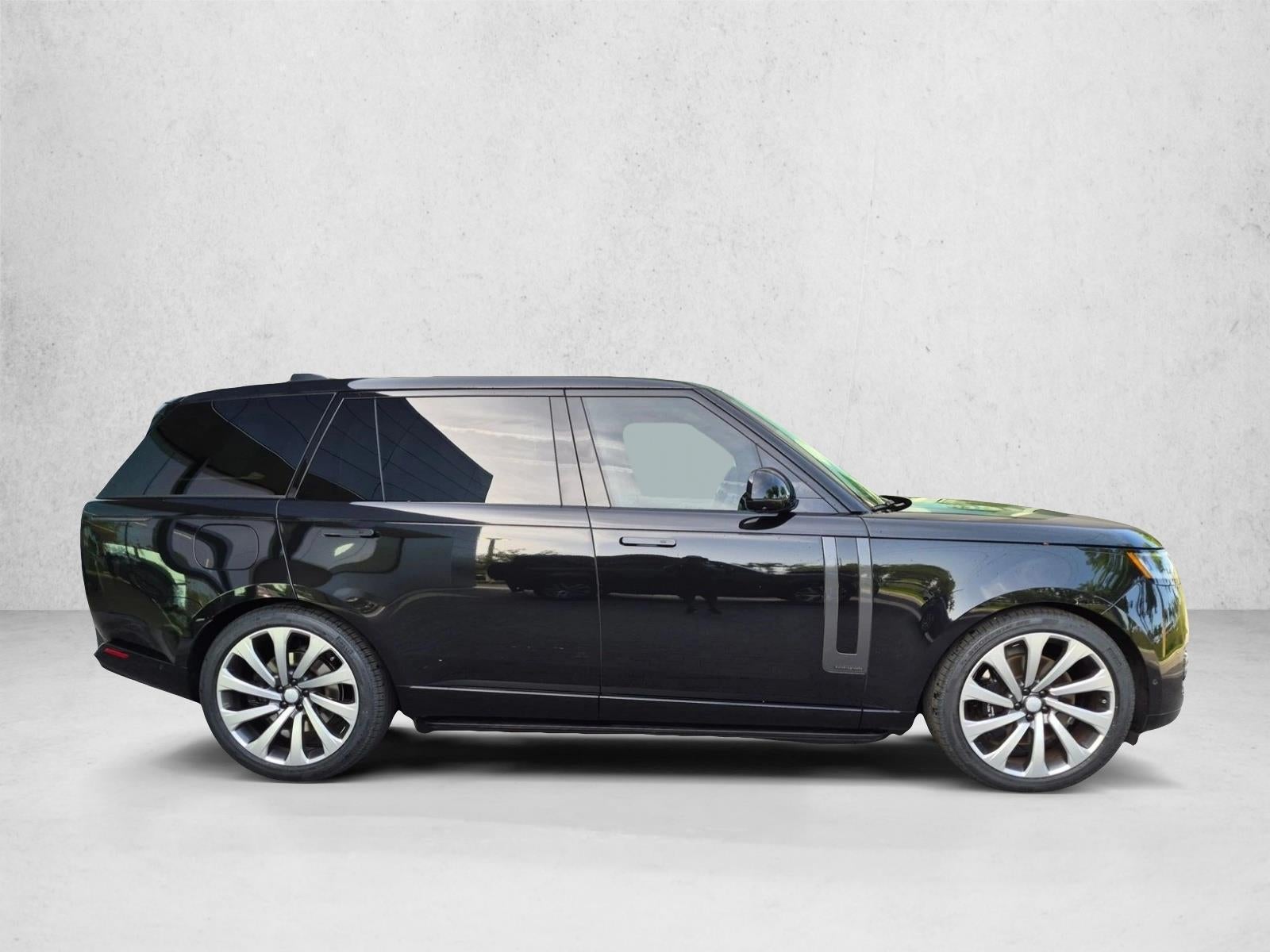 2025 Land Rover Range Rover P530 Autobiography LWB
