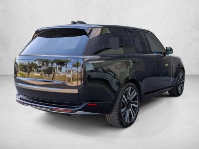 2023 Land Rover Range Rover P530 SE SWB