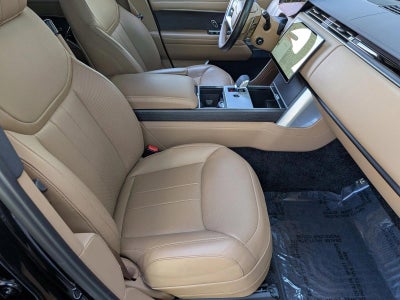 2025 Land Rover Range Rover P530 SE SWB