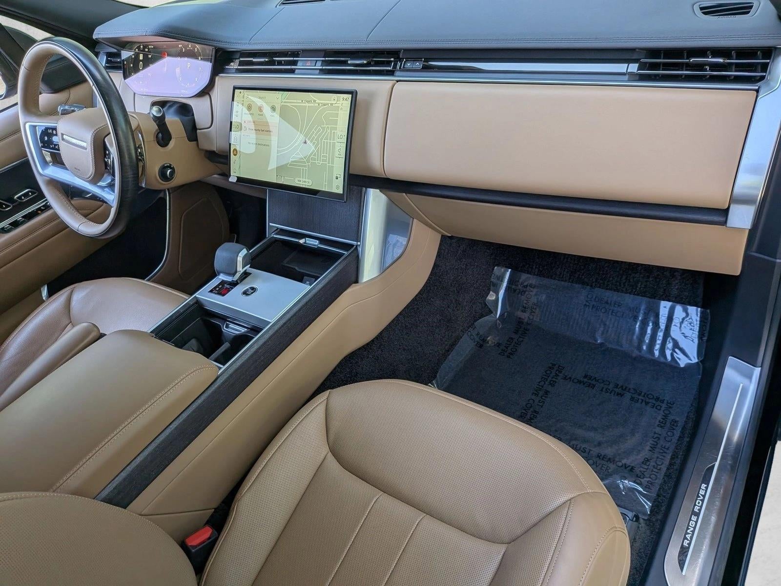 2025 Land Rover Range Rover P530 SE SWB