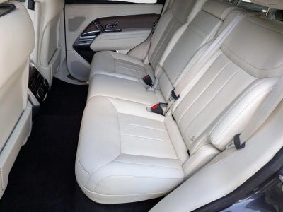 2025 Land Rover Range Rover P530 SE SWB