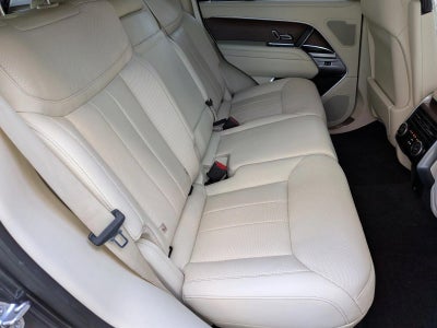 2025 Land Rover Range Rover P530 SE SWB