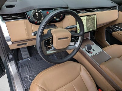 2024 Land Rover Range Rover P530 SE SWB