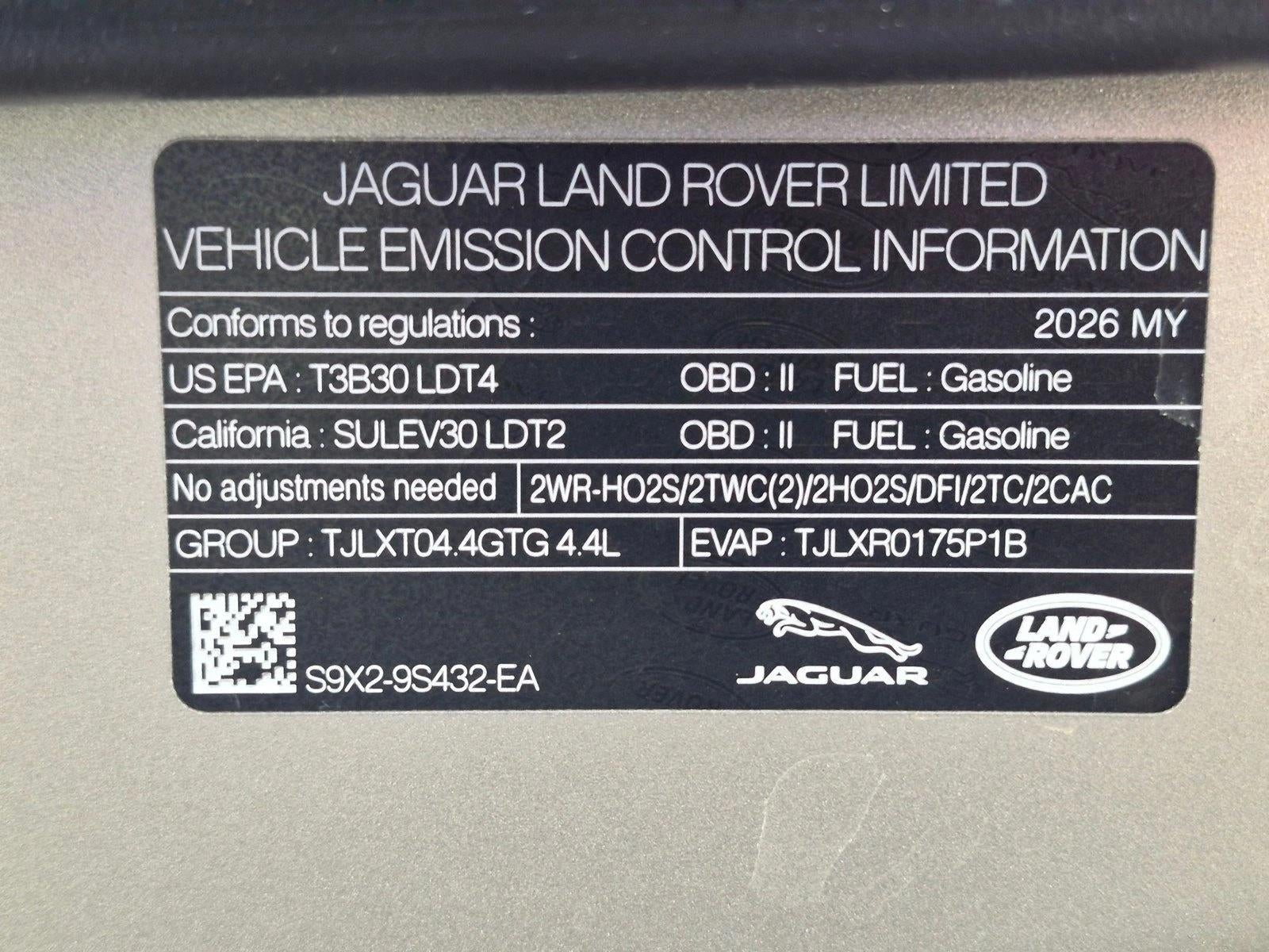 2026 Land Rover Range Rover P530 SE SWB