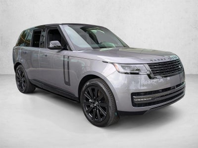 2025 Land Rover Range Rover P550e SE SWB