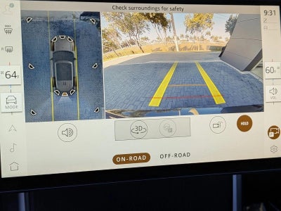 2025 Land Rover Range Rover P550e SE SWB