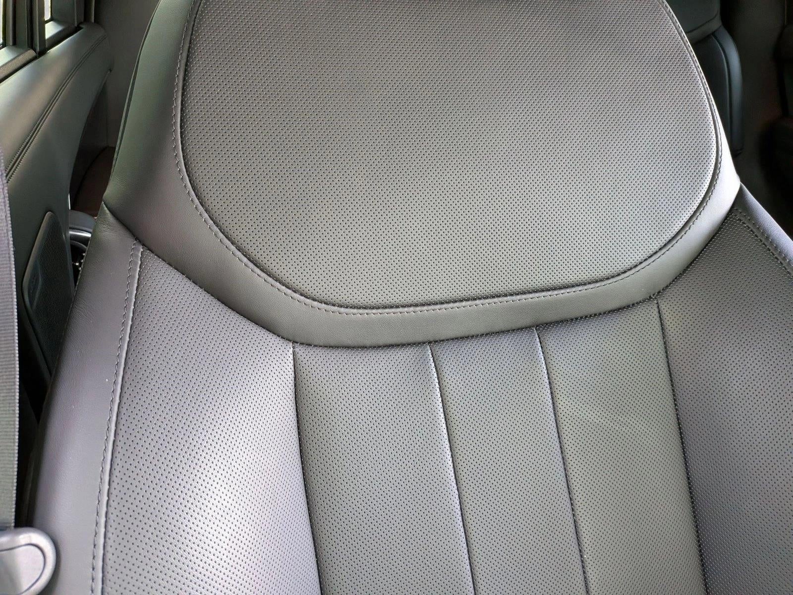 2025 Land Rover Range Rover P550e SE SWB