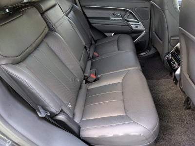 2025 Land Rover Range Rover P550e SE SWB