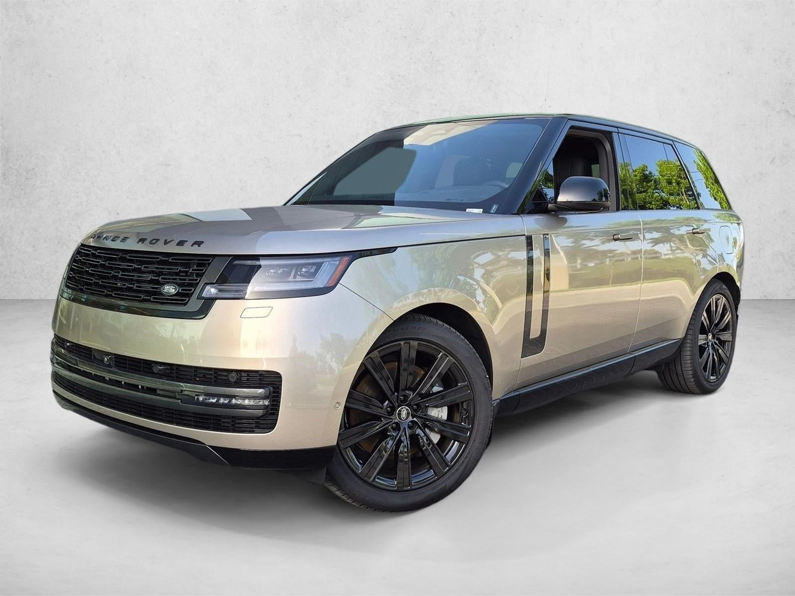 2025 Land Rover Range Rover P550e SE SWB