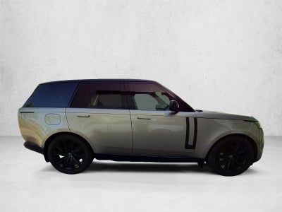 2025 Land Rover Range Rover P550e SE SWB