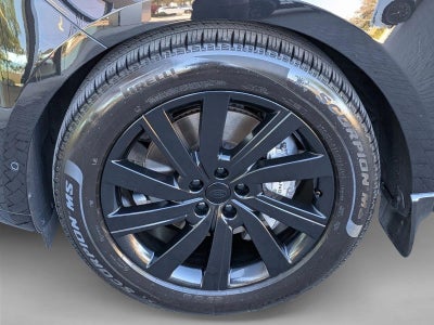 2025 Land Rover Range Rover P400 SE SWB