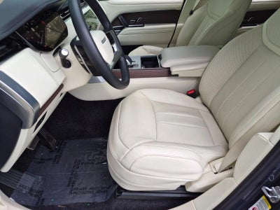 2024 Land Rover Range Rover P400 SE SWB
