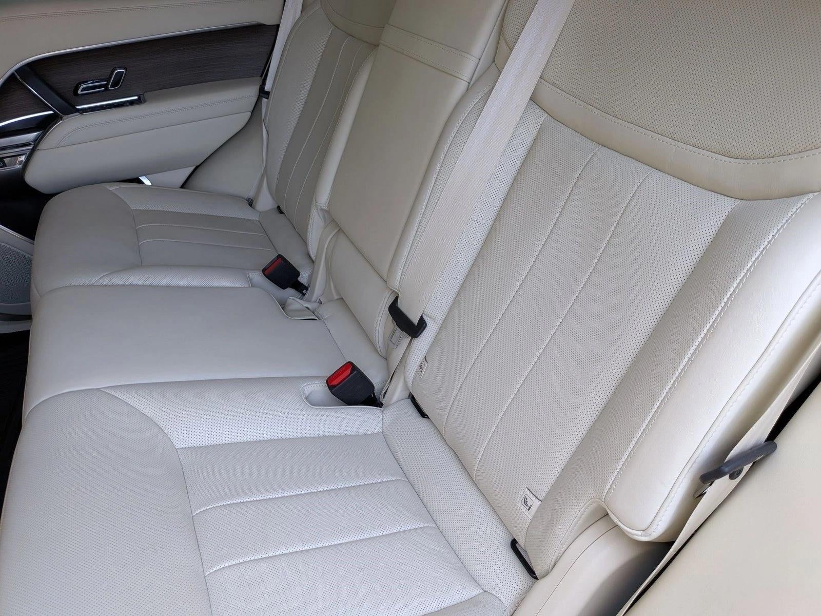 2023 Land Rover Range Rover P400 SE SWB