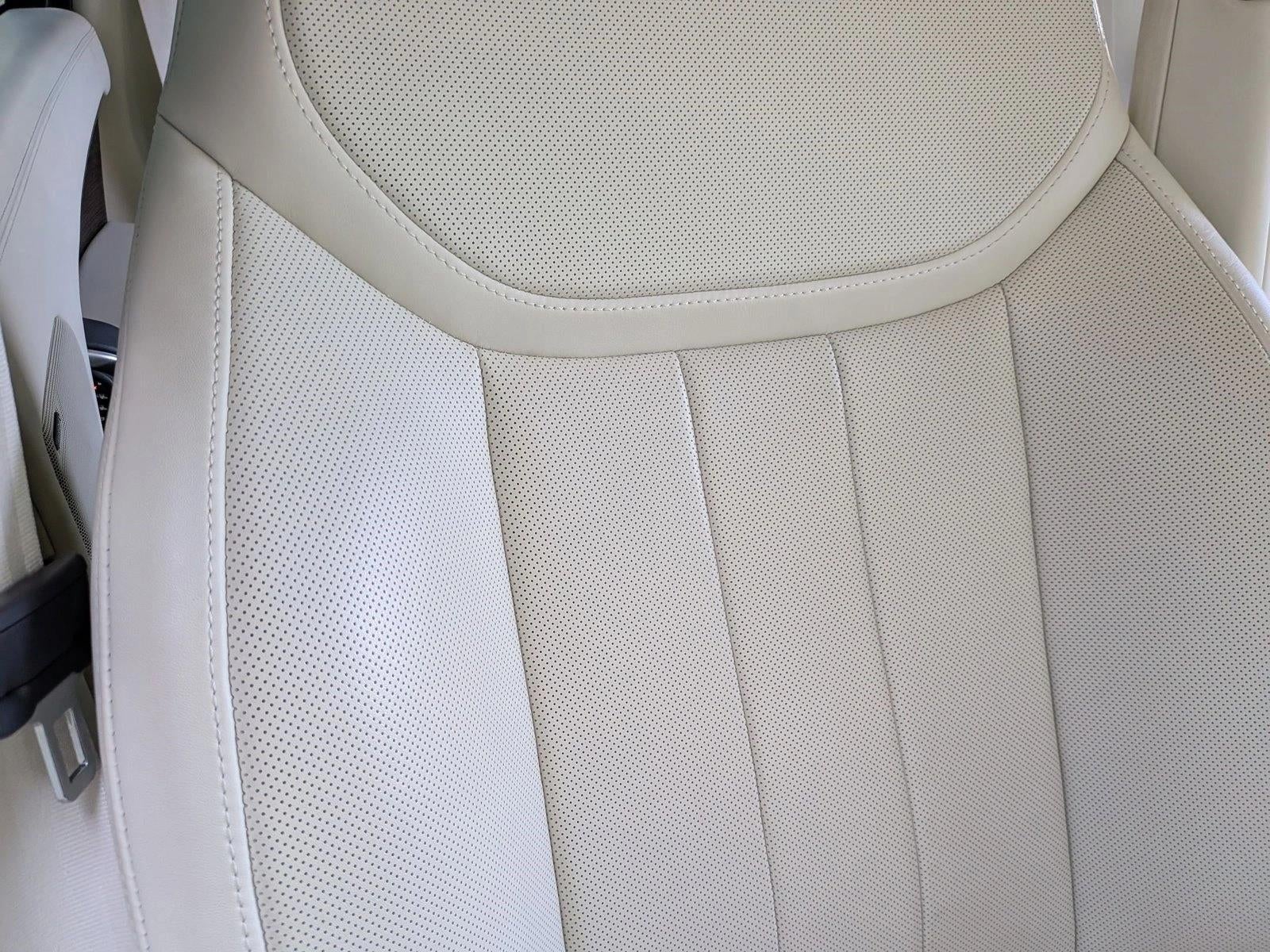 2023 Land Rover Range Rover P400 SE SWB