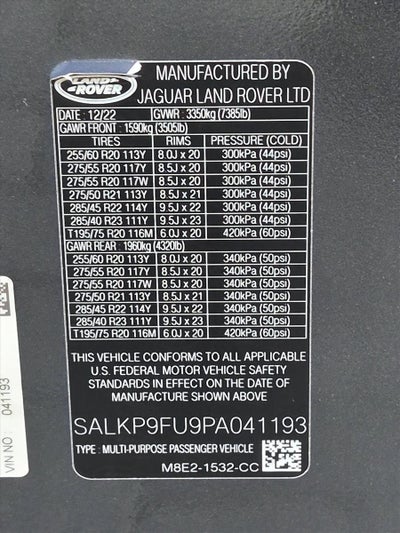 2023 Land Rover Range Rover P400 SE SWB