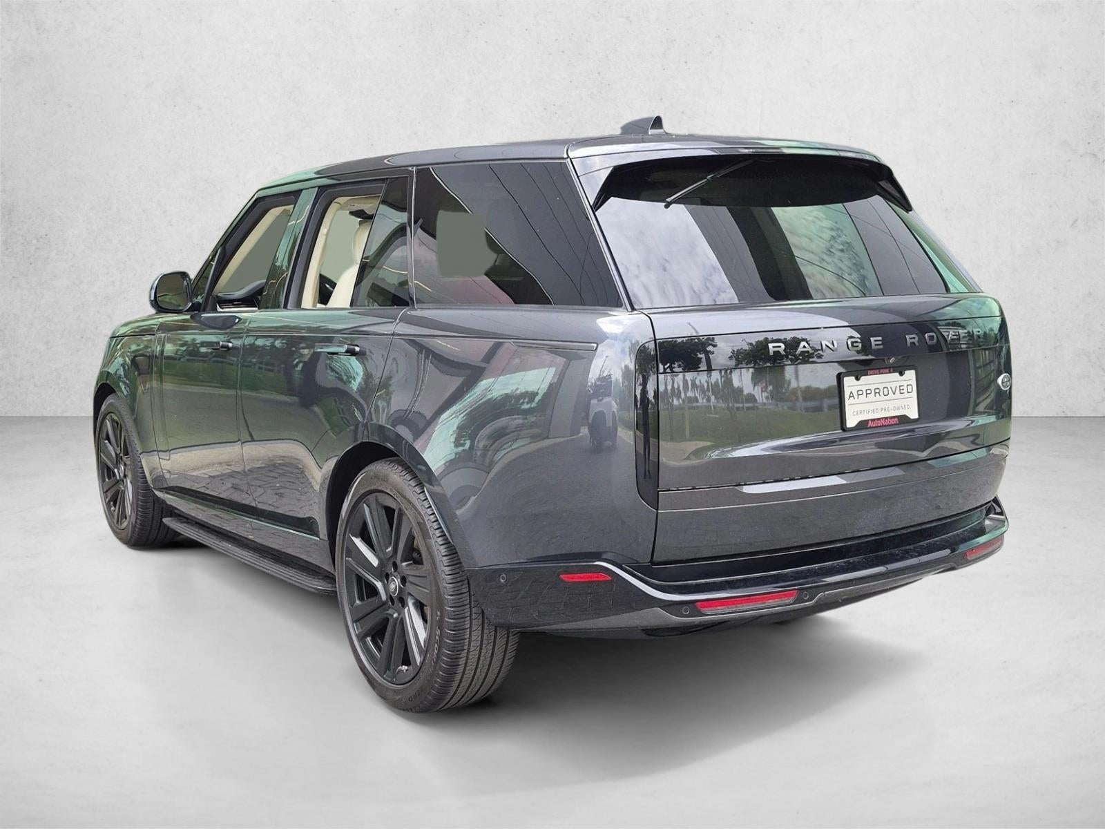 2023 Land Rover Range Rover P400 SE SWB