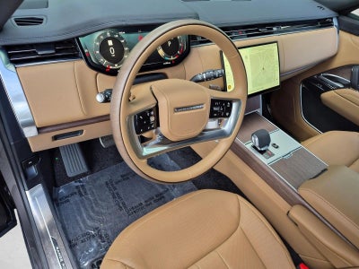 2026 Land Rover Range Rover P530 SE LWB 7 Seat