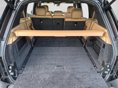 2026 Land Rover Range Rover P530 SE LWB 7 Seat