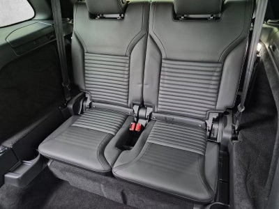 2025 Land Rover Discovery P300 S