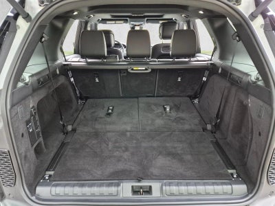 2025 Land Rover Discovery P300 S