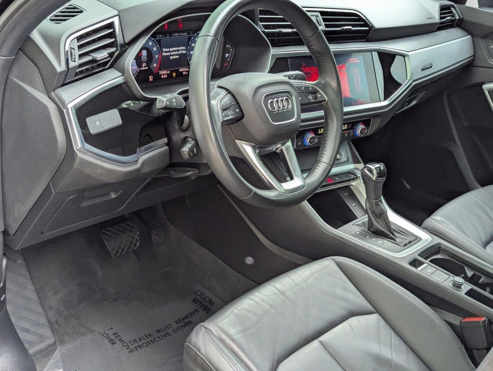 2020 Audi Q3 Premium 45 TFSI quattro