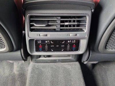 2025 Audi SQ8 Premium Plus 4.0 TFSI quattro