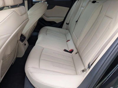 2023 Audi A4 Sedan S line Premium 45 TFSI quattro