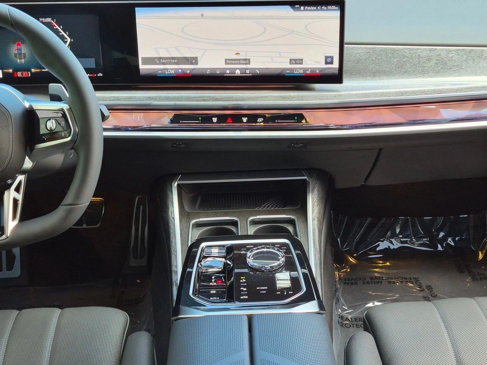 2023 BMW 760i xDrive Sedan