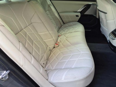 2023 BMW 760i xDrive Sedan