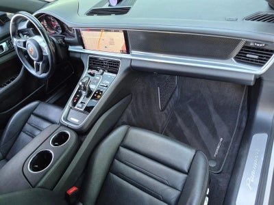 2018 Porsche Panamera RWD