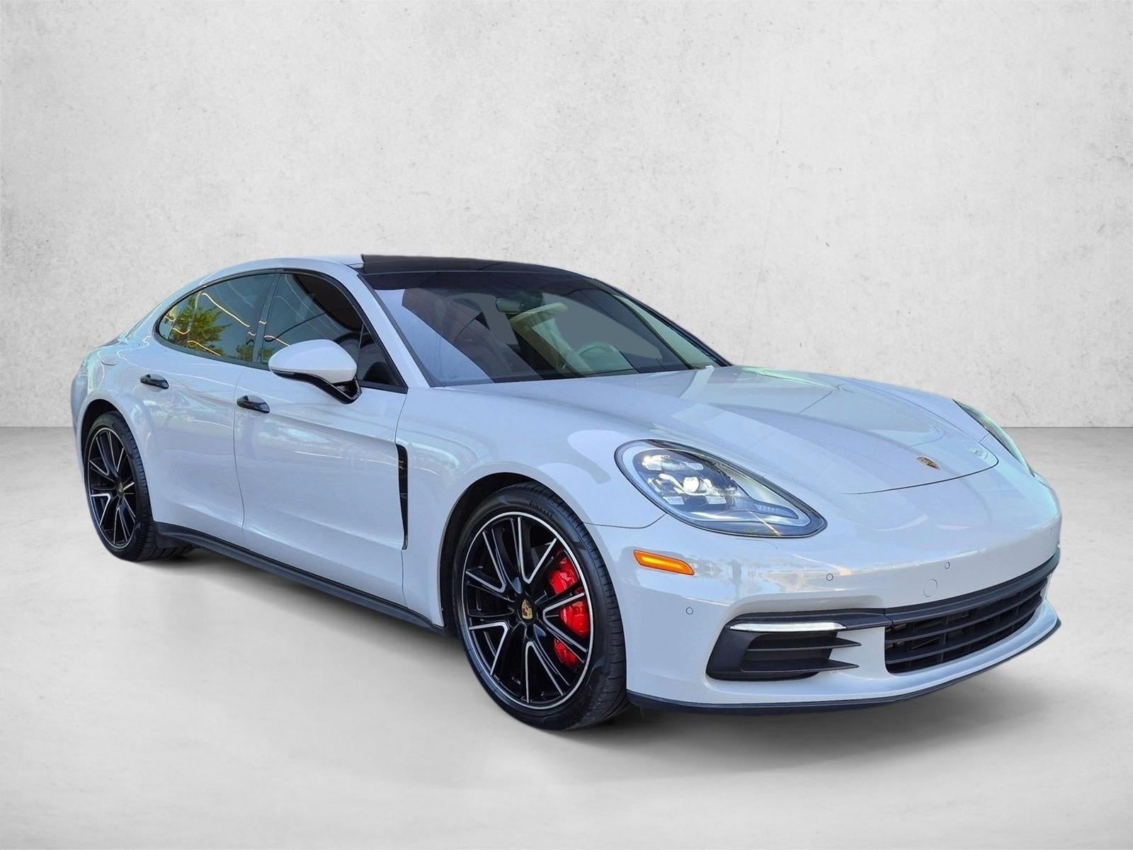 2018 Porsche Panamera RWD